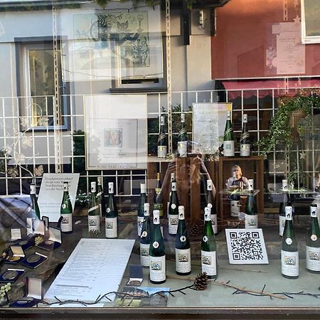 Ferienwohnung Zentral An Der Moselpromenade Zell an der Mosel Bagian luar foto