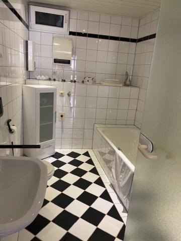 Ferienwohnung Zentral An Der Moselpromenade Zell an der Mosel Bagian luar foto