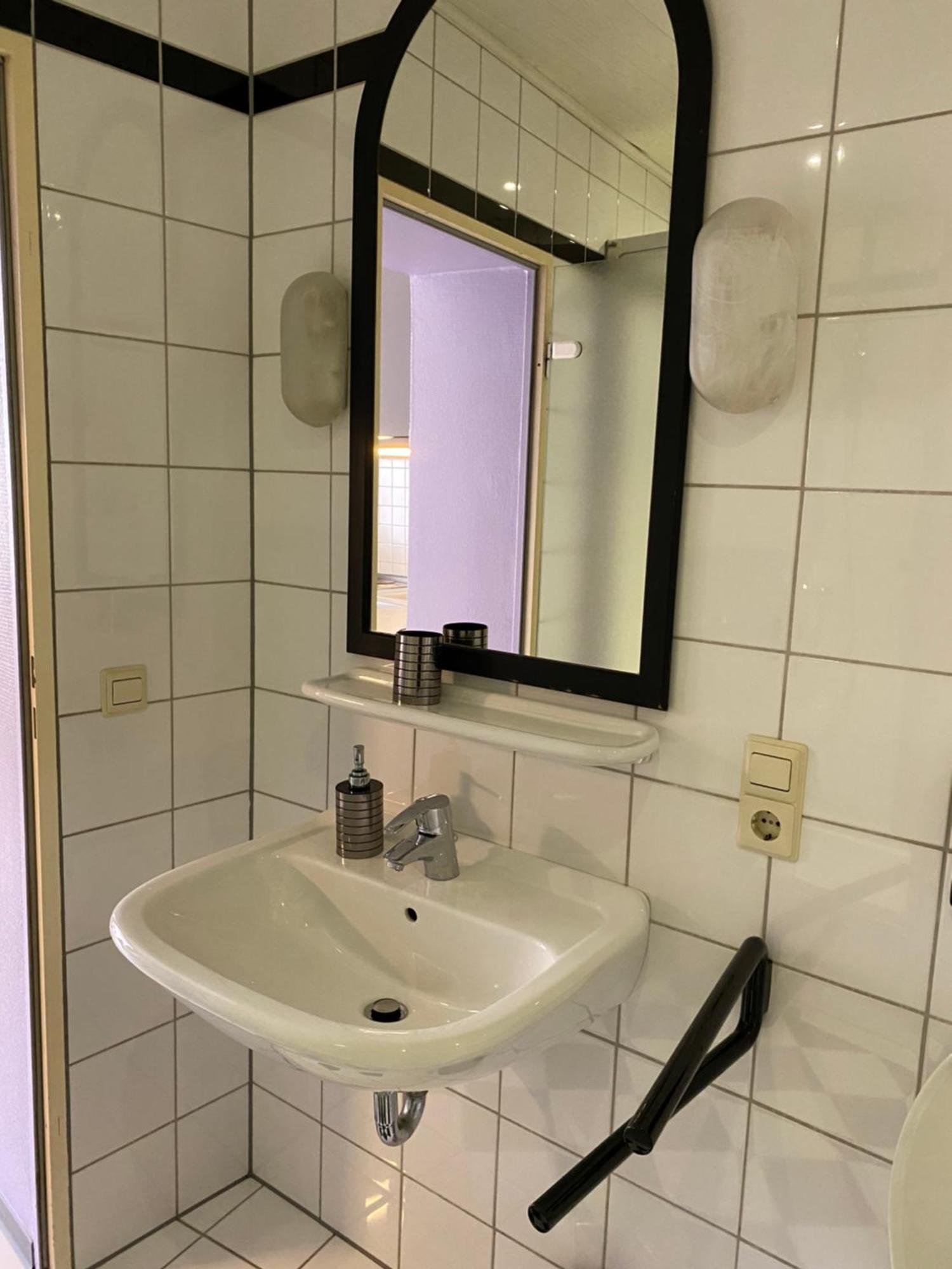 Ferienwohnung Zentral An Der Moselpromenade Zell an der Mosel Bagian luar foto