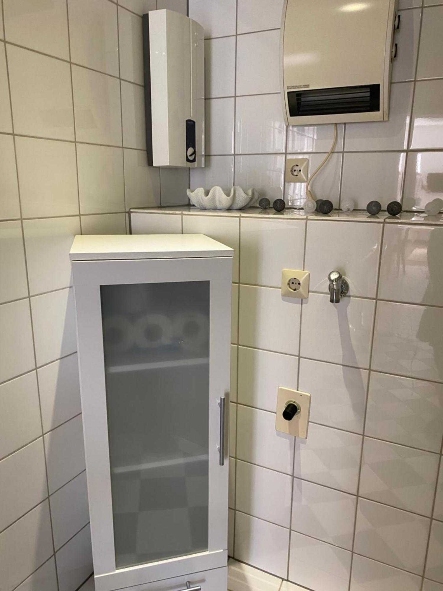 Ferienwohnung Zentral An Der Moselpromenade Zell an der Mosel Bagian luar foto