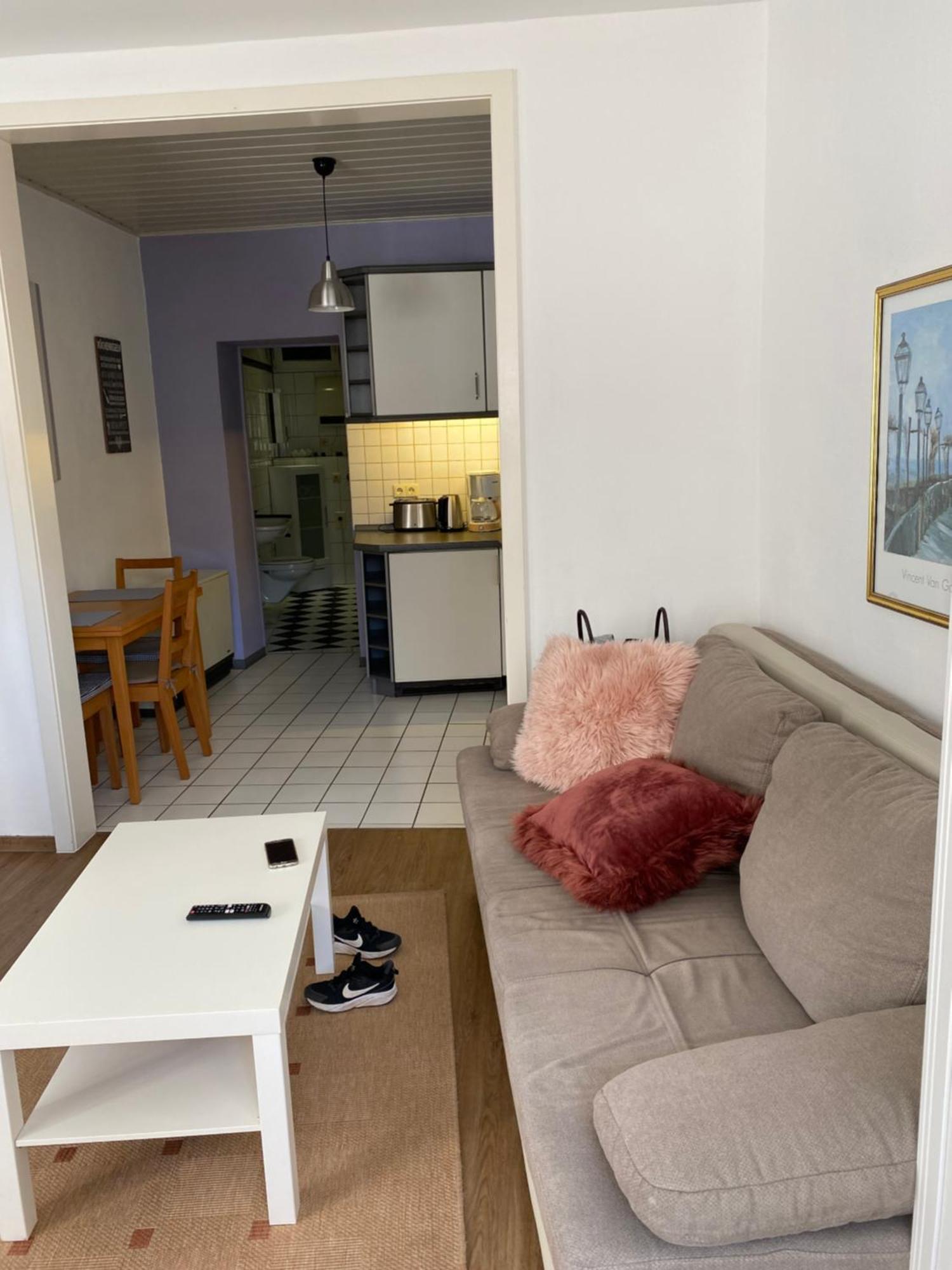 Ferienwohnung Zentral An Der Moselpromenade Zell an der Mosel Bagian luar foto